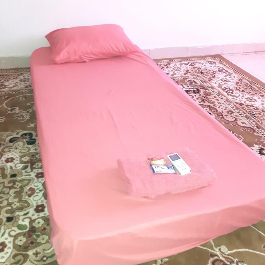 Almira Homestay Near Airport جامبي المظهر الخارجي الصورة